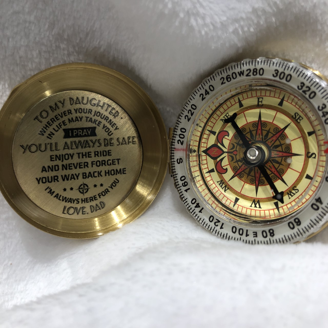 BRONZE COMPASS Key Centre Engravables Guelph, Ontario