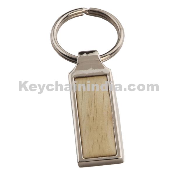 Wooden Keychain Keychain manufacturer in india, keychain exporters