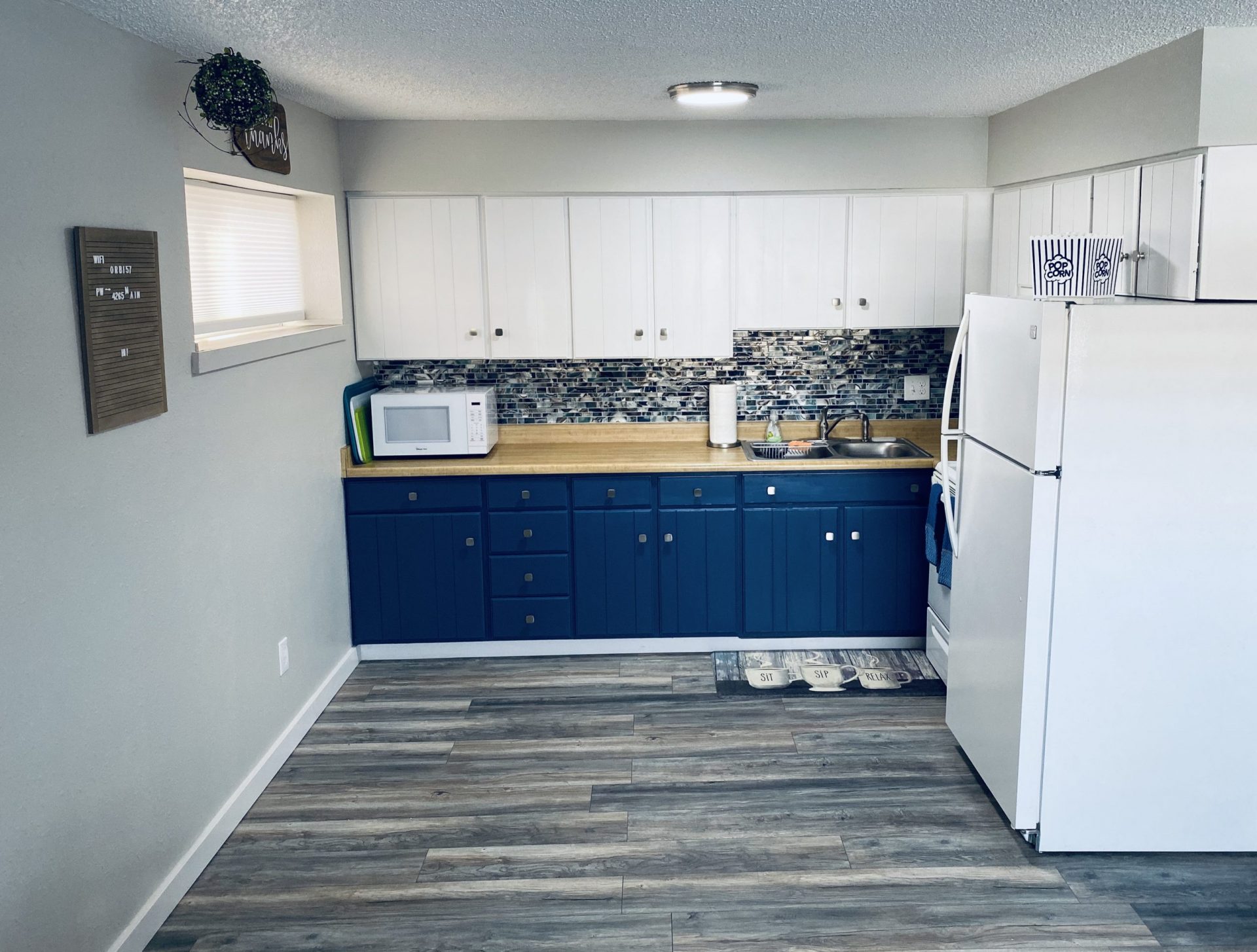 426428 MAIN ST, CANON CITY Keyholder