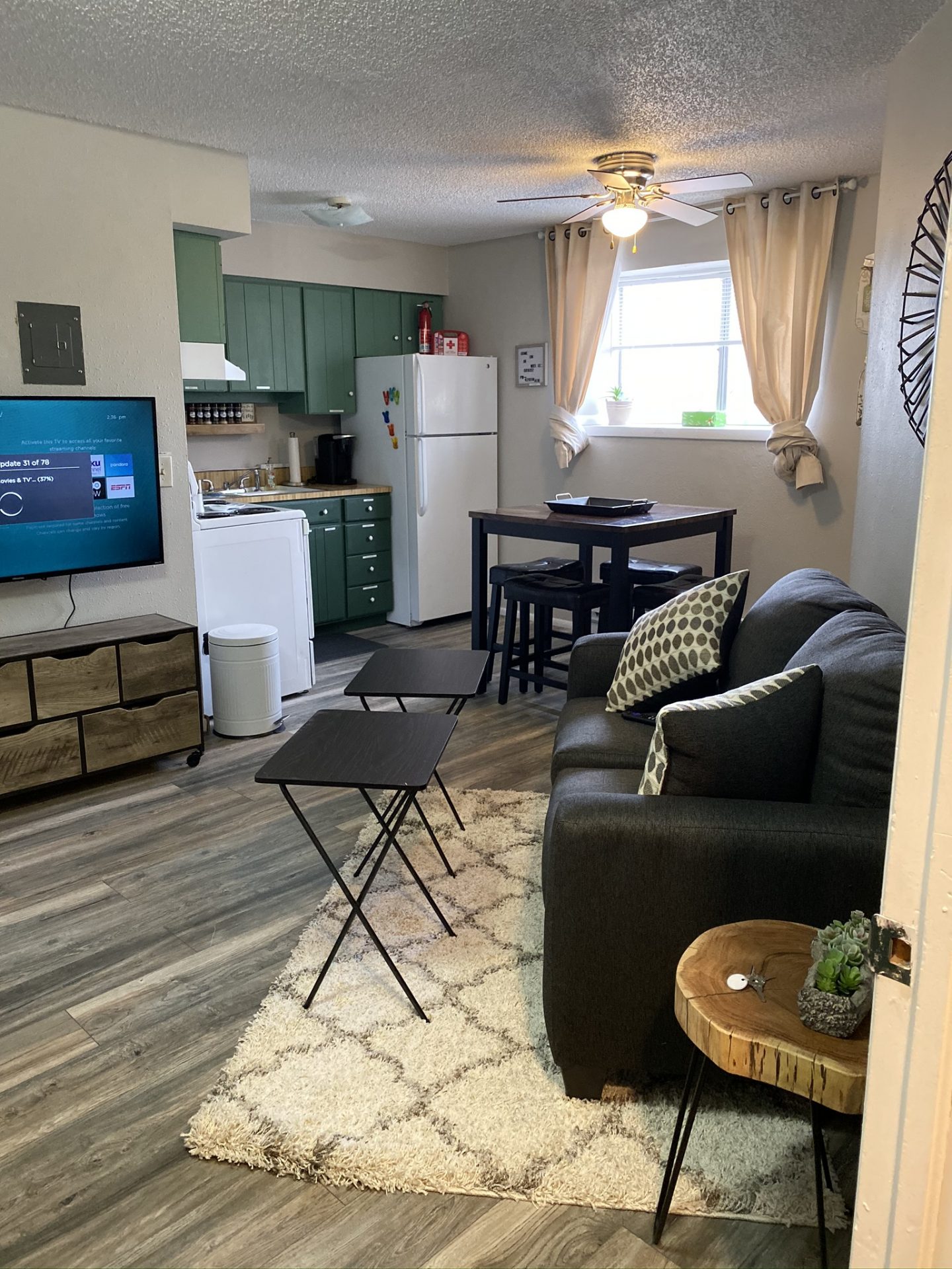 426428 MAIN ST, CANON CITY Keyholder