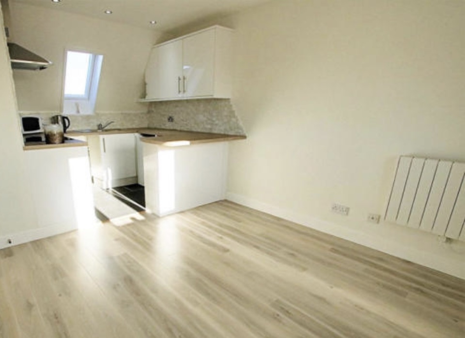 Kendall Road, Colchester, Essex KeyMann Residential & Commercial Lettings