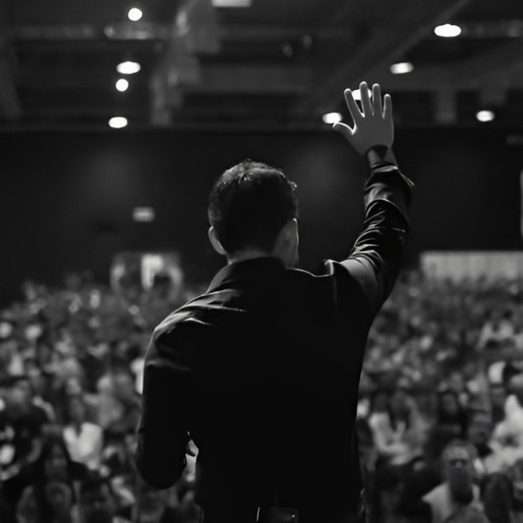 How to a motivational speaker? keynote speaker india