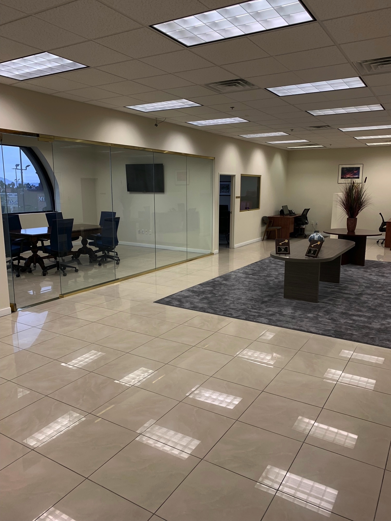 Two Las Vegas Offices Key Realty Las Vegas