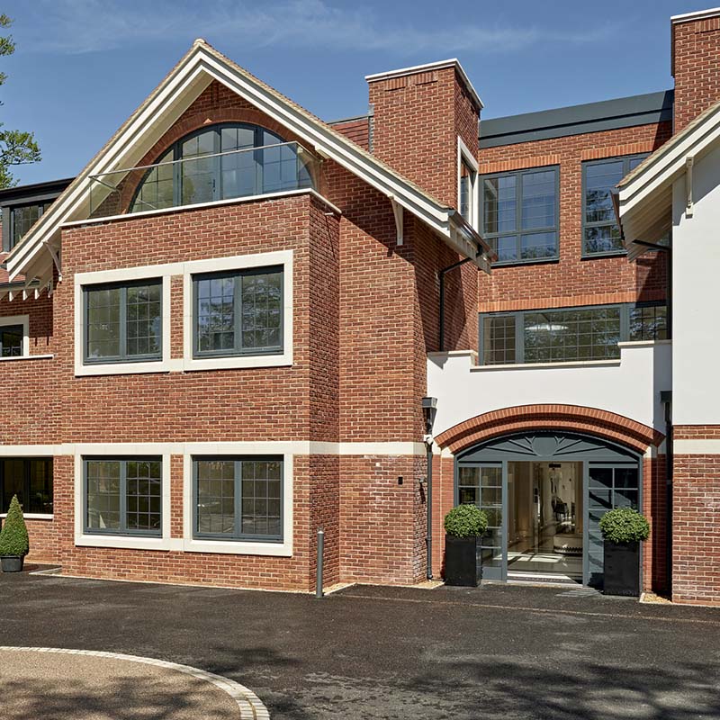 Wellington Court Keystone Lintels