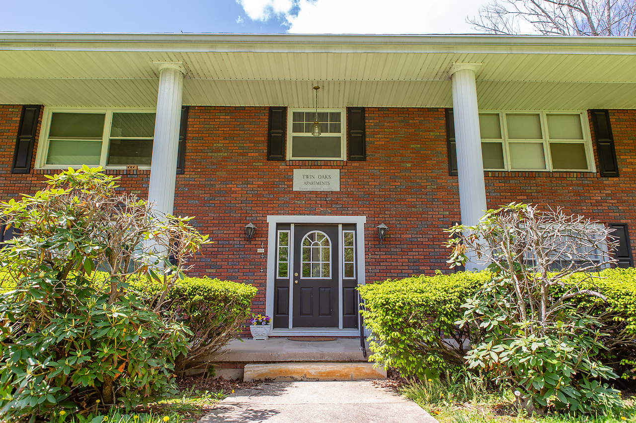 Twin Oaks Apartments Keystone Custom Homes and Development