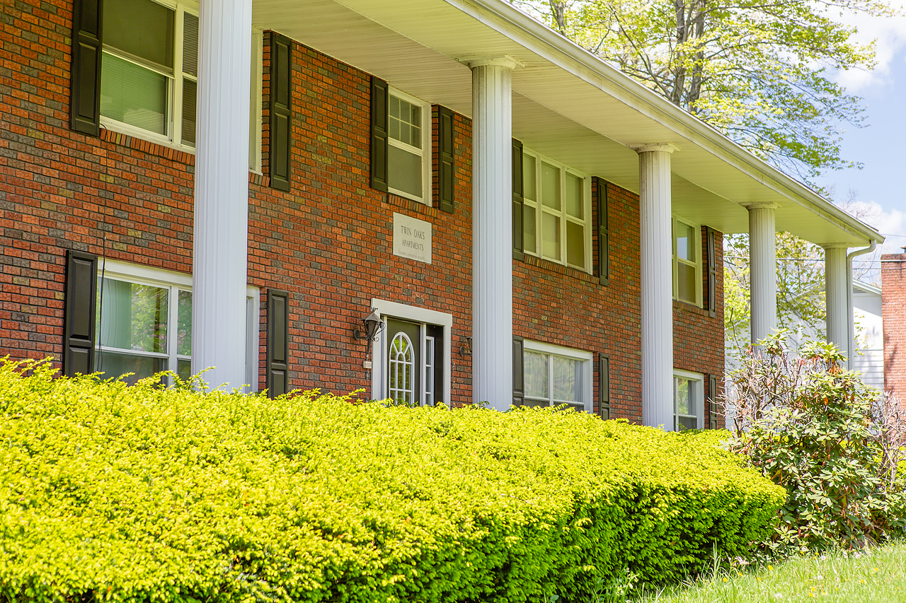 Twin Oaks Apartments Keystone Custom Homes and Development