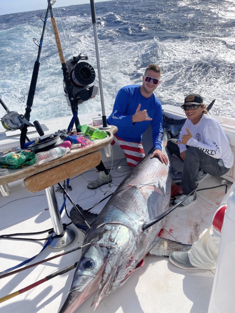 FLORIDA KEYS CREW CATCHES NEARLY 500LB. SWORDFISH OFF ISLAMORADA