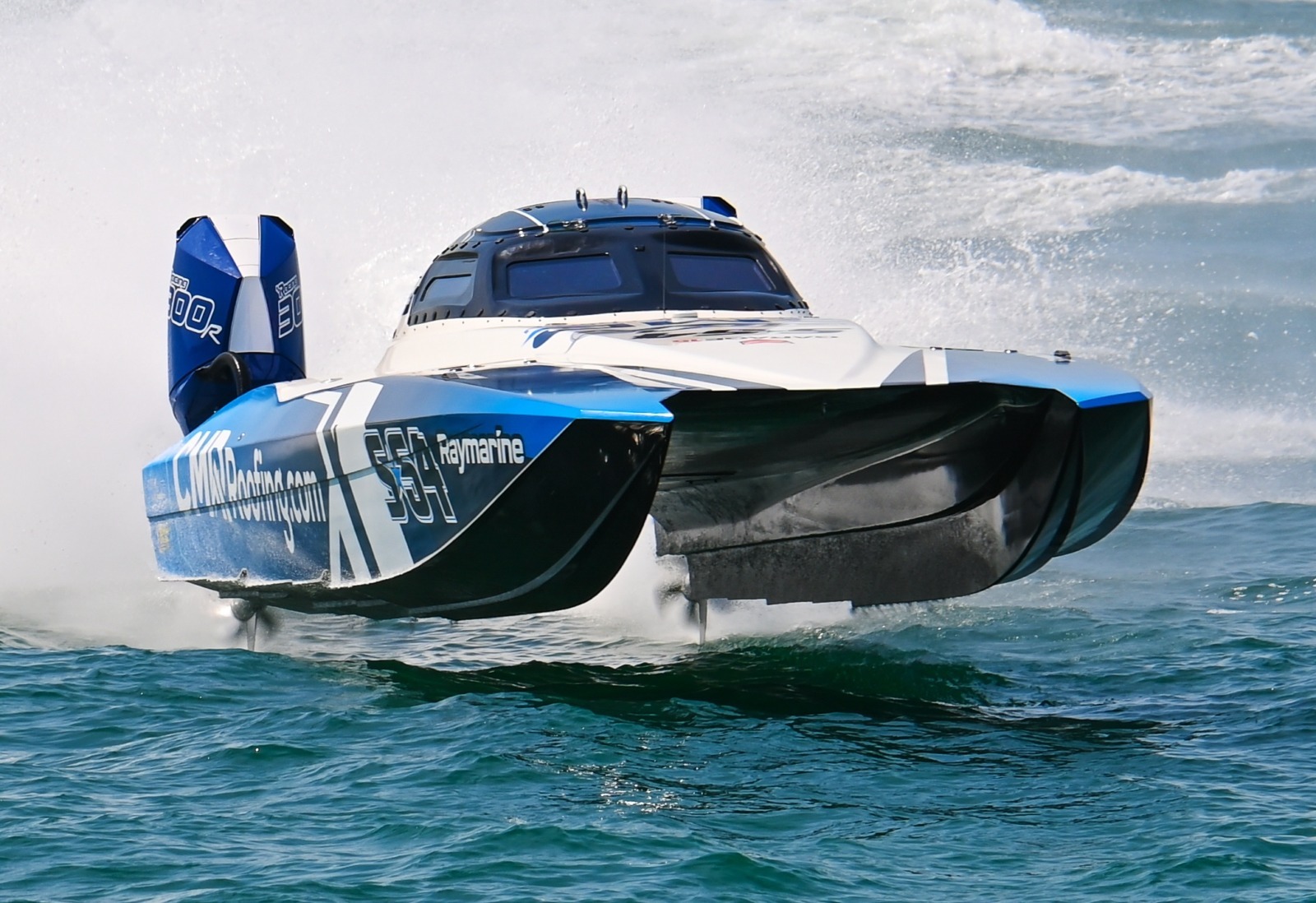 7MILE OFFSHORE GRAND PRIX TO SPEED INTO MARATHON APRIL 2628