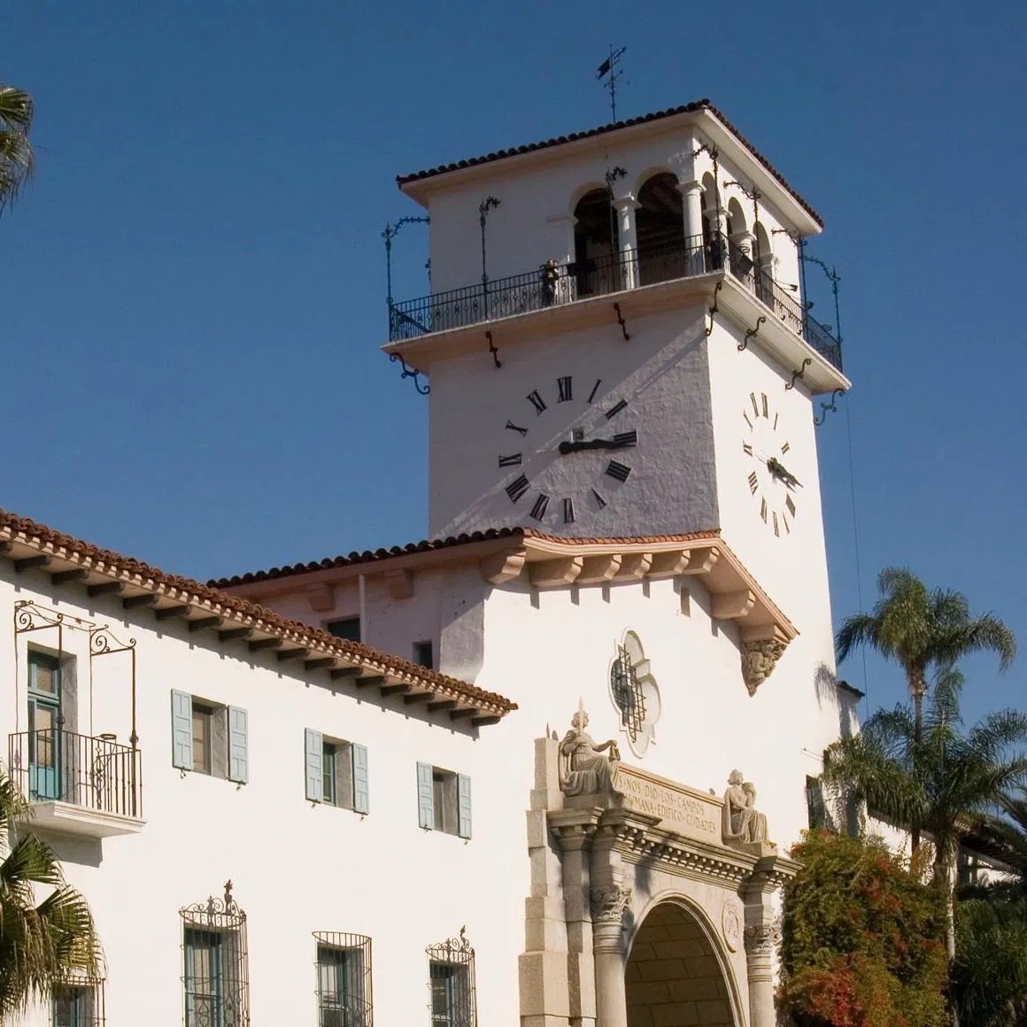 Santa Barbara Courthouse's Great Arch getting restorative surface