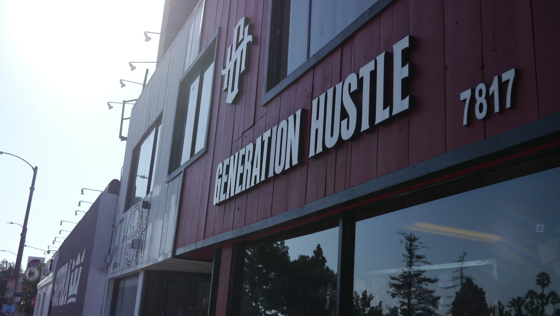 Keyvon 78157817 Melrose Ave, Los Angeles, CA 90046