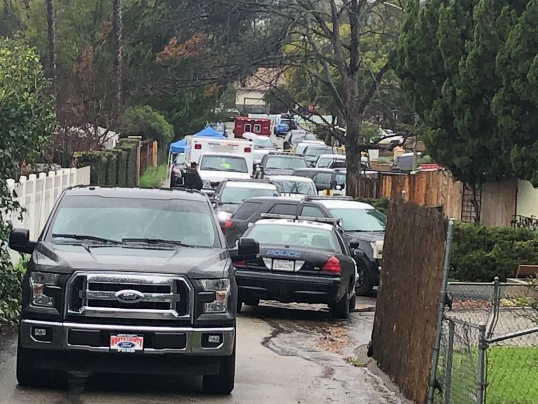 Man surrenders after barricading self in Escondido home CBS News 8