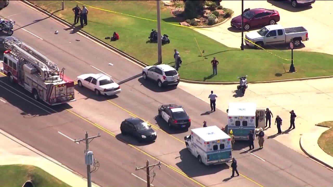 Reports Midwest City officer injured in motorcycle accident