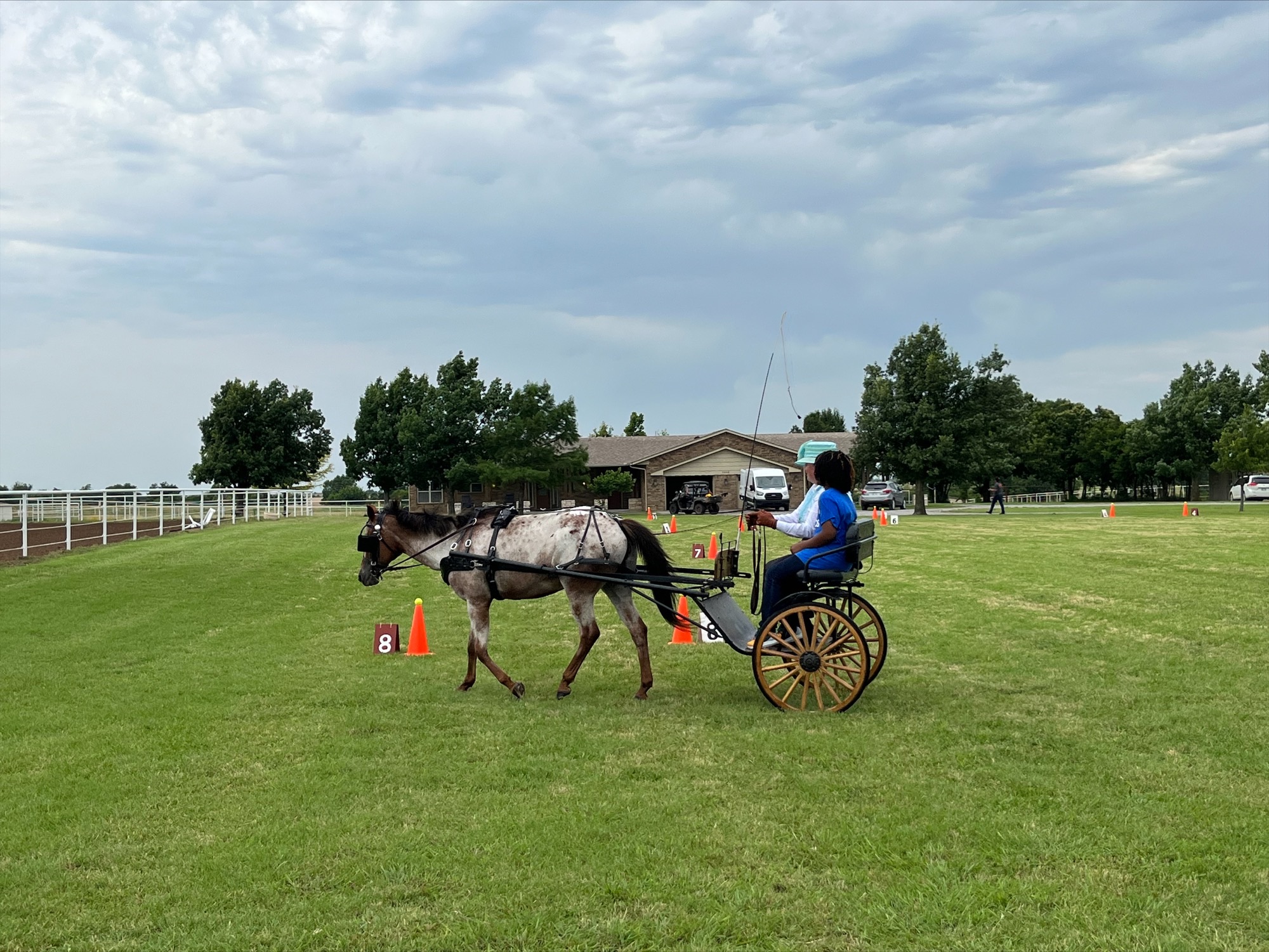 OKC Police, El Reno horse rescue team up to give kids an equine experience