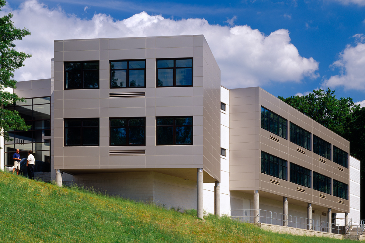 John Jay Middle School KG&D Architects