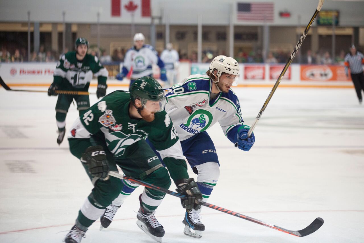 Everett Silvertips host Game 3 of WHL title series Tuesday night 1170
