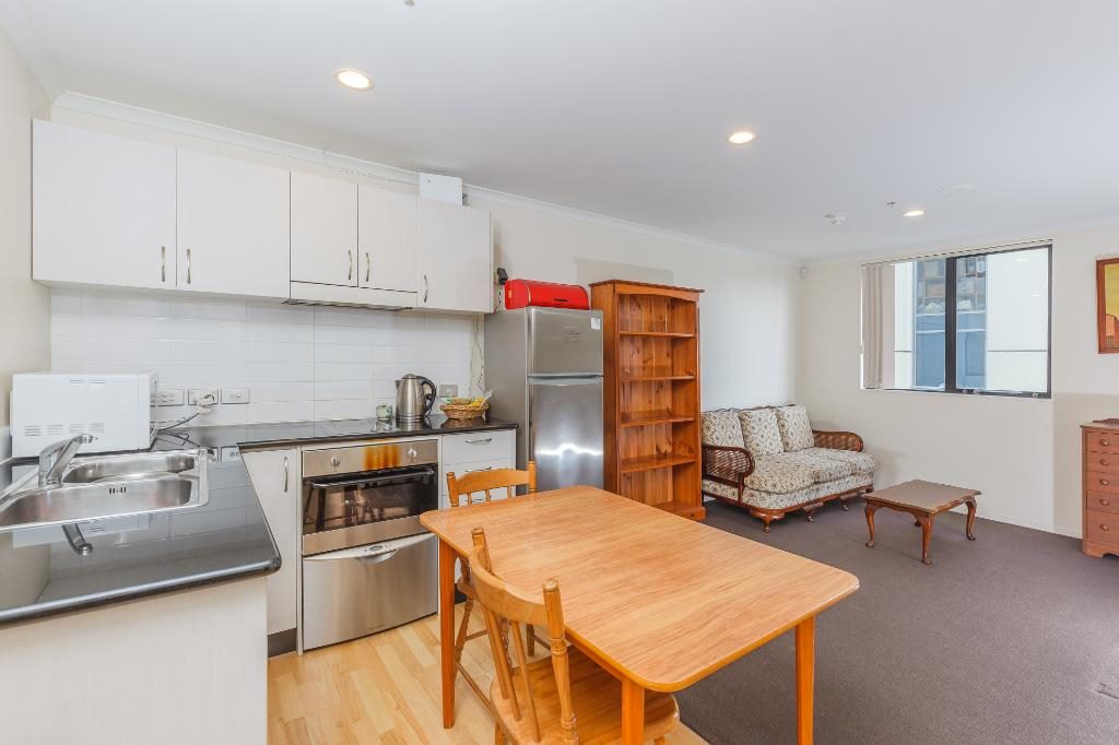 (Rented) Newmarket, 1 bedroom KHMG Ltd