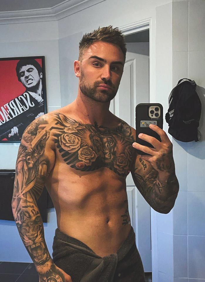 Jackson O'Doherty หนุ่มหล่อ หุ่นล่ำ แฮนด์ซั่ม เป้าแน่นกระแทกตา นักสร้าง