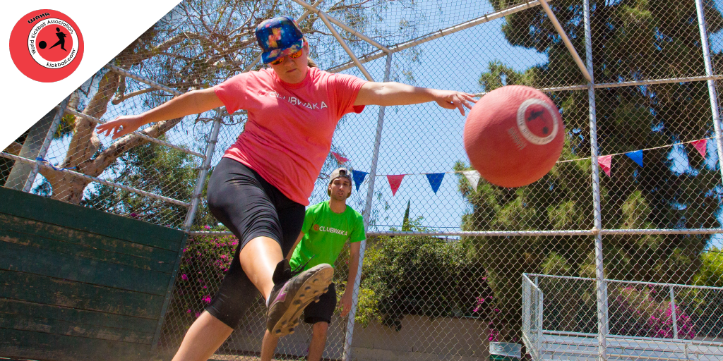 Absurdo Espejismo frecuencia kickball players Valiente Una oración caja