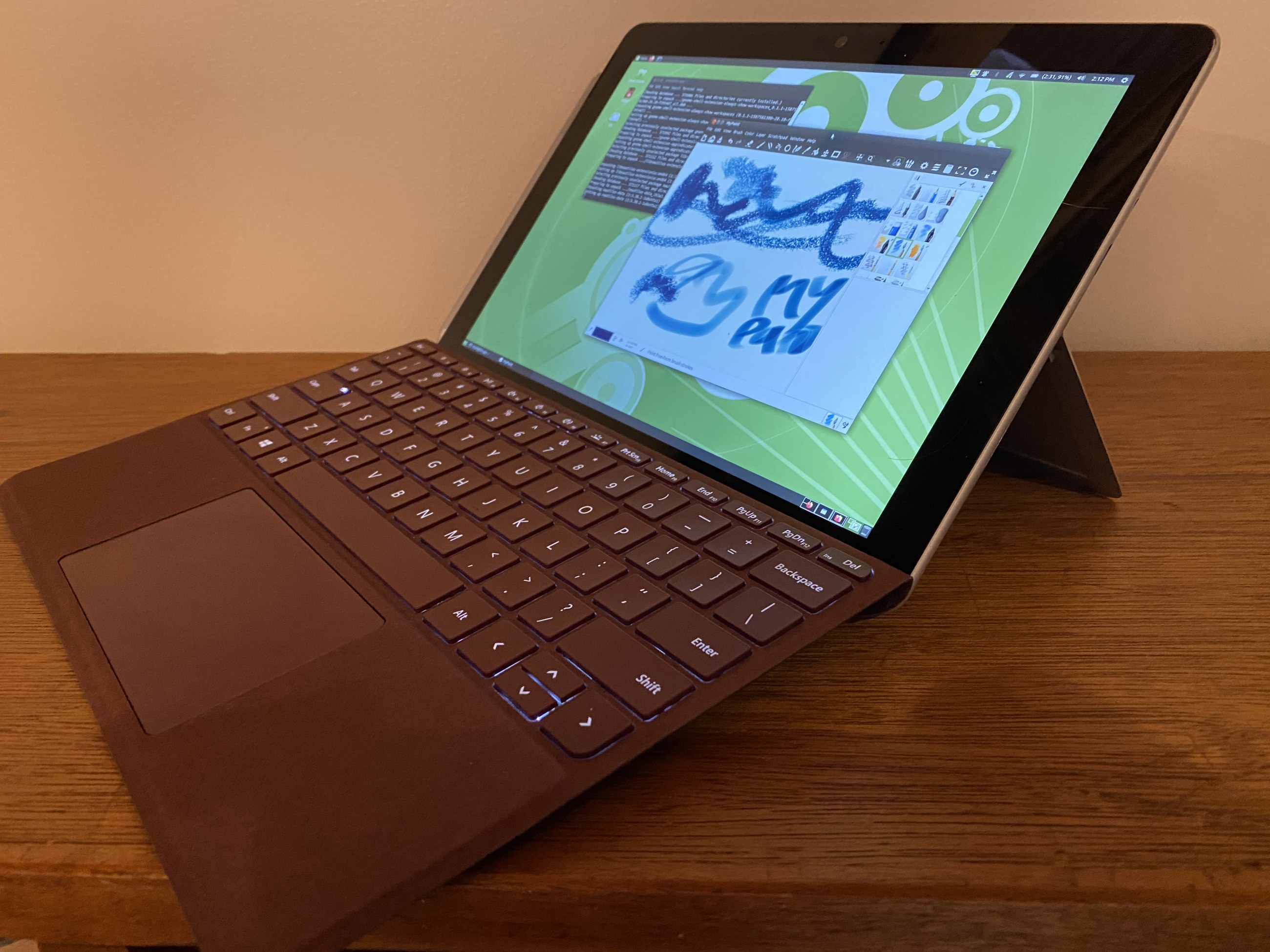 Ubuntu on the Surface Go Kicking & Streaming