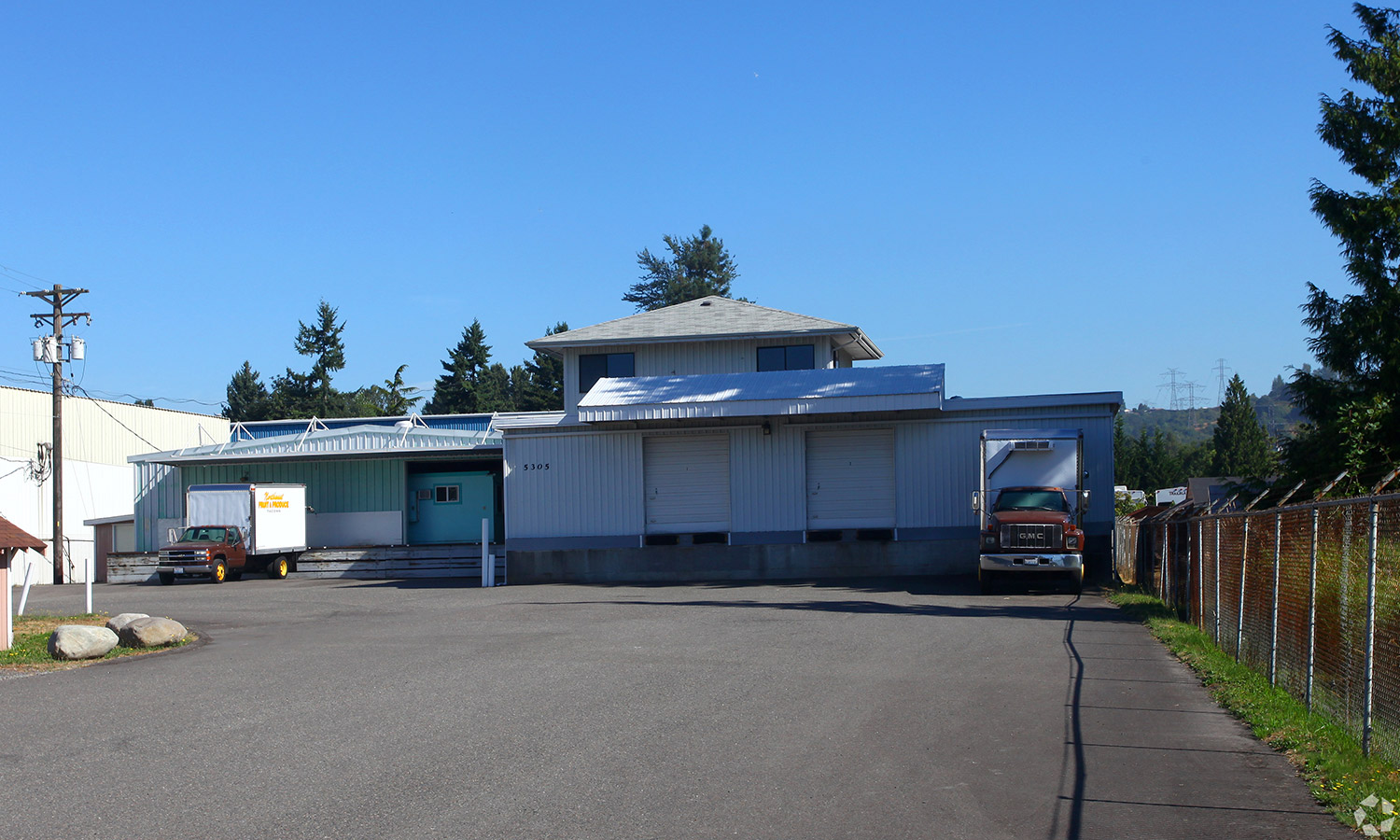 Puyallup Tribe Buys Warehouse Near Port of Kidder Mathews