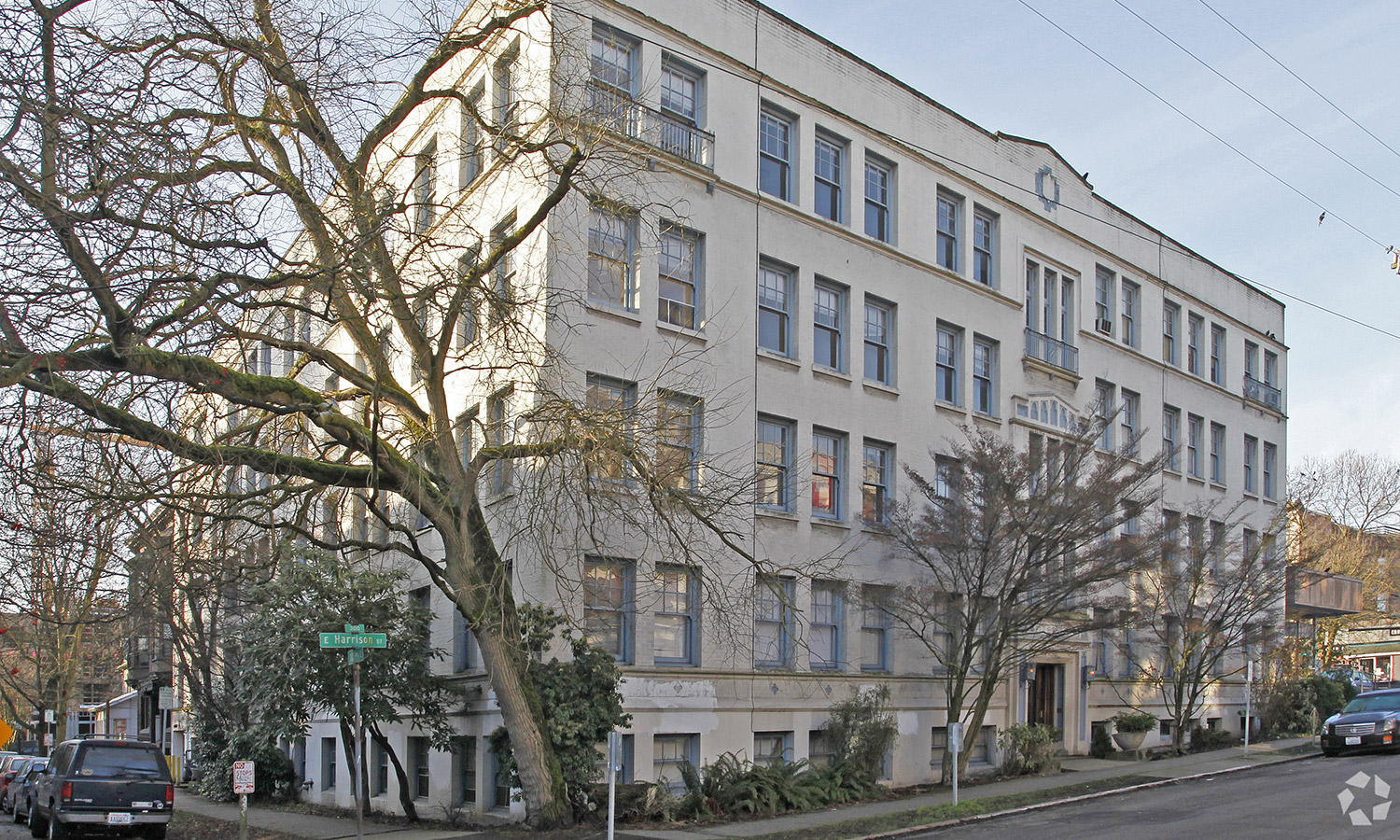 43Unit Capitol Hill Apartment Building in Seattle Trades for 7.1MM