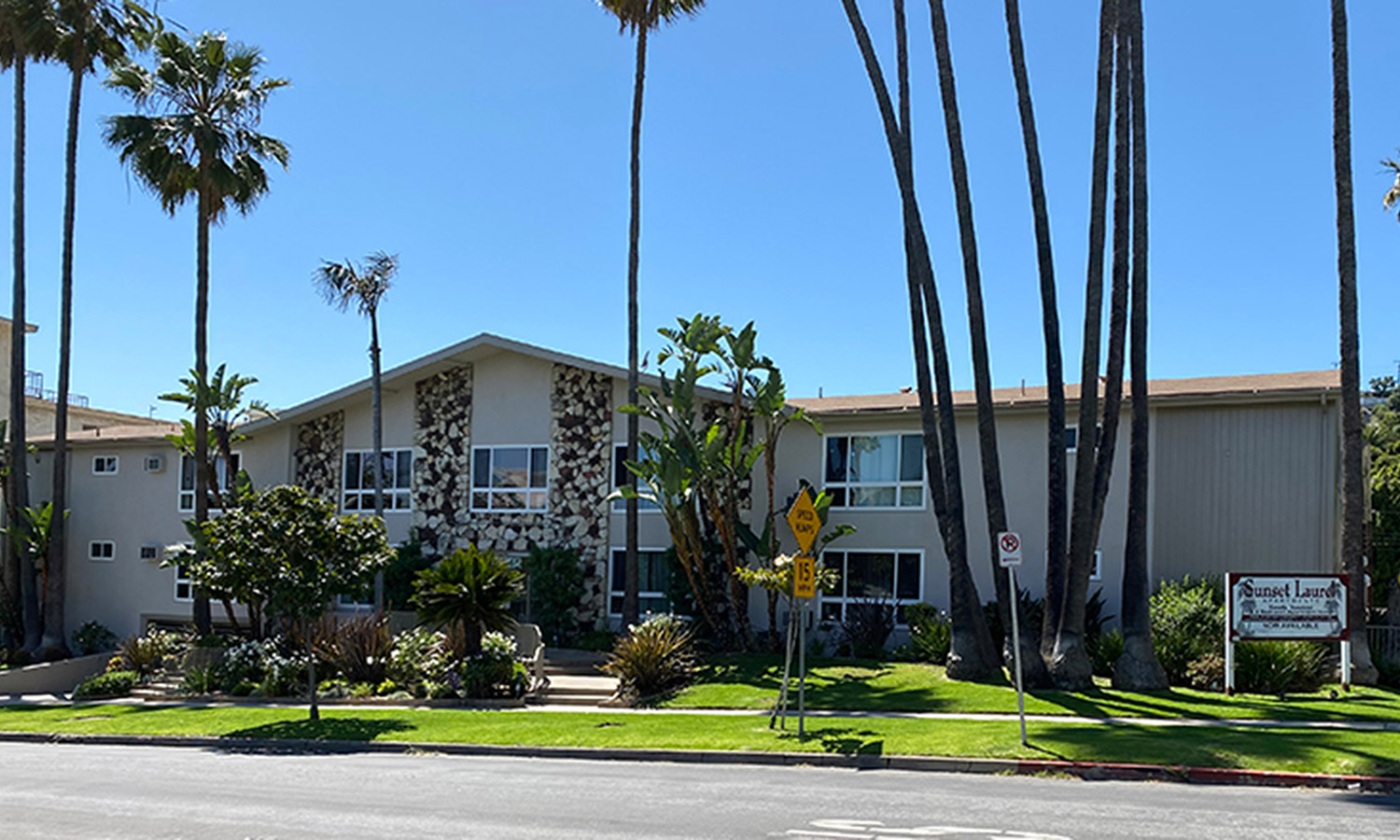 Kidder Mathews Sells 28Unit Sunset Laurel Apartments for 11 Million