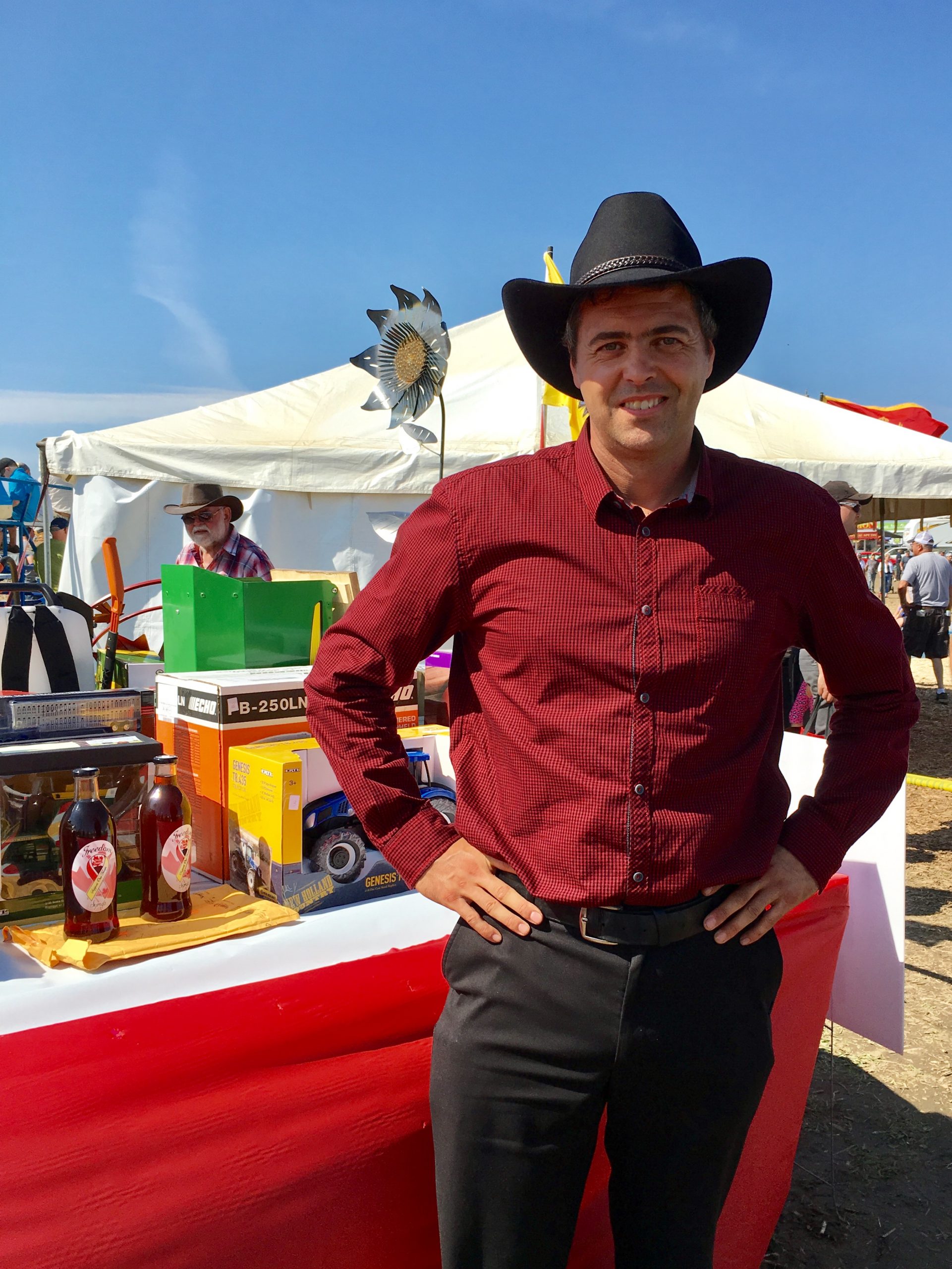 PREVIEW DAY Kidd Family Auctions