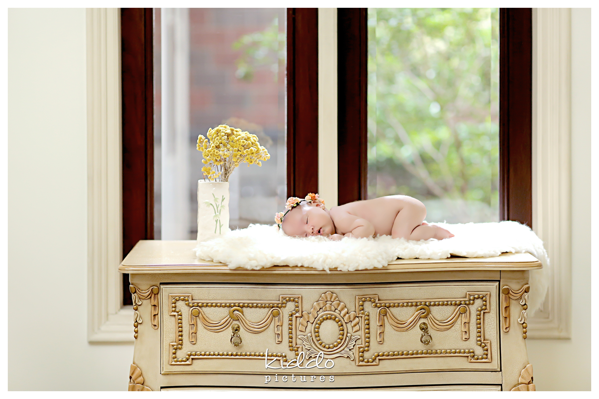 KIDDO pictures Baby Kids Photography Service in Surabaya
