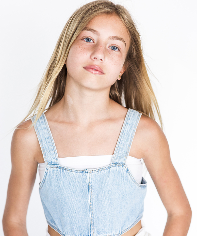 BASIC KIDS MODELS - Anna