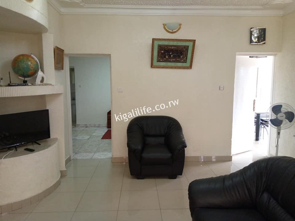 3 Bedrooms furnished Apartment for rent in Kimihurura at 1000