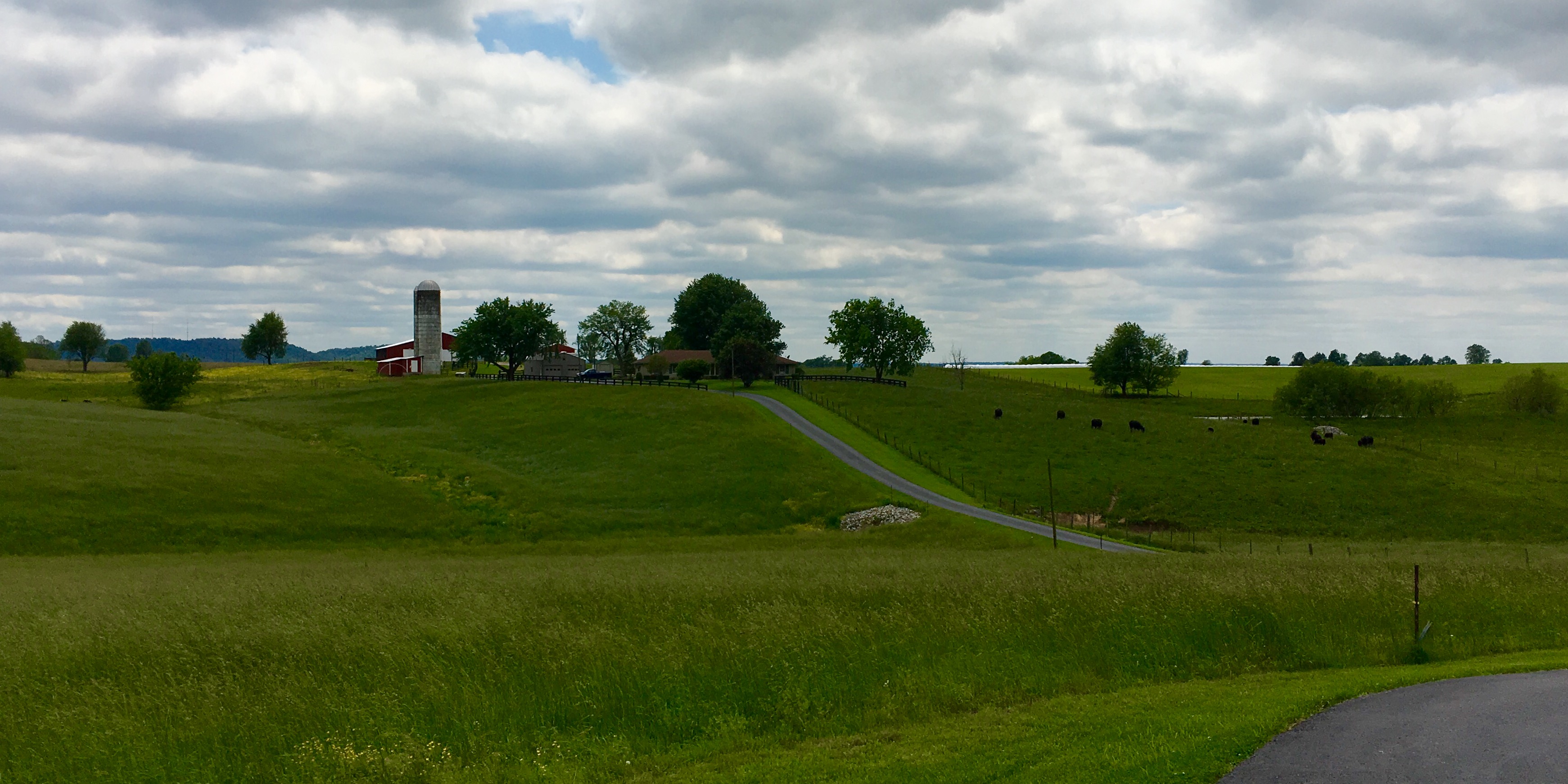 Kentucky countryside Kiger Tales