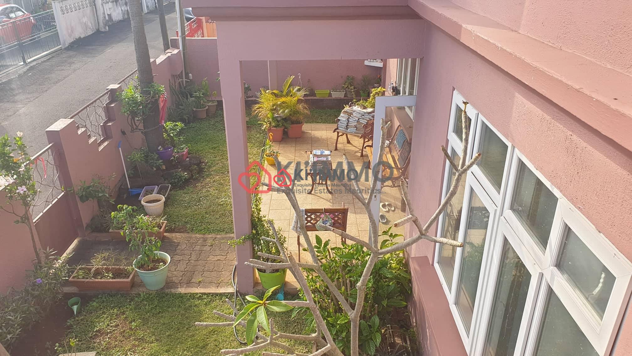 House For Sale in Beau Bassin KI'IMMO