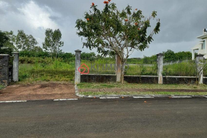 Land For Sale Trianon KI'IMMO
