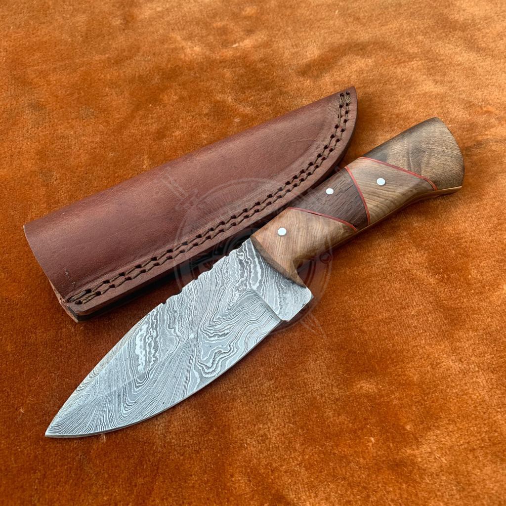 8″ Awesome Handmade Twist Blade Damascus Hunting Skinner Knife Killer