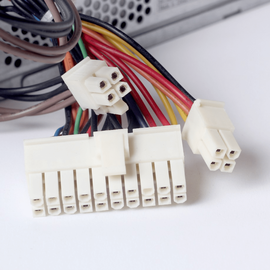 What are Power Connectors in computers? Killer Tech