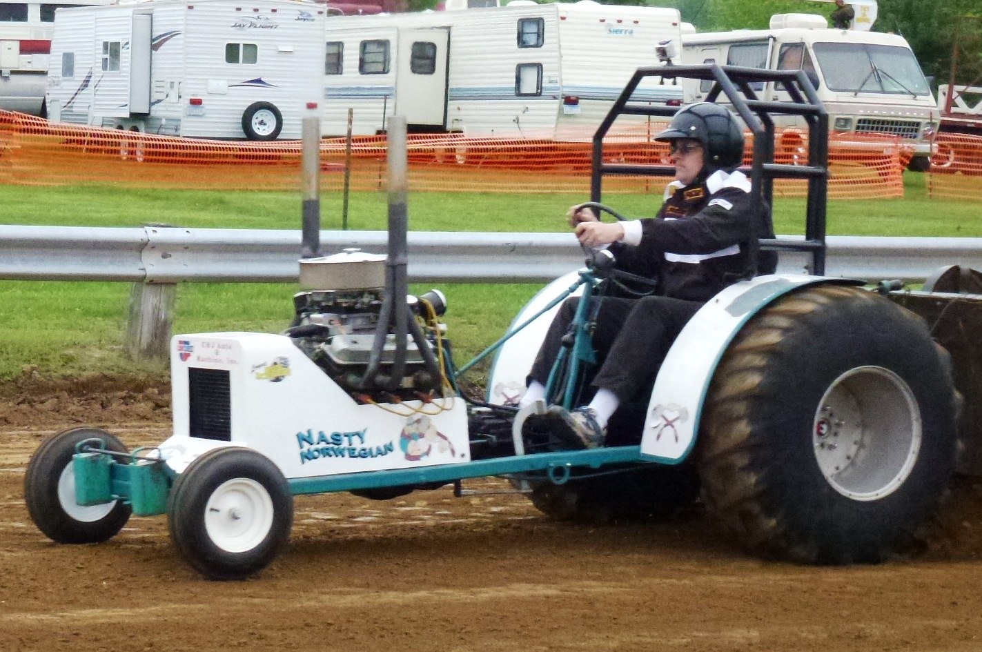 Loyal Mini Rodders Tractor Pull