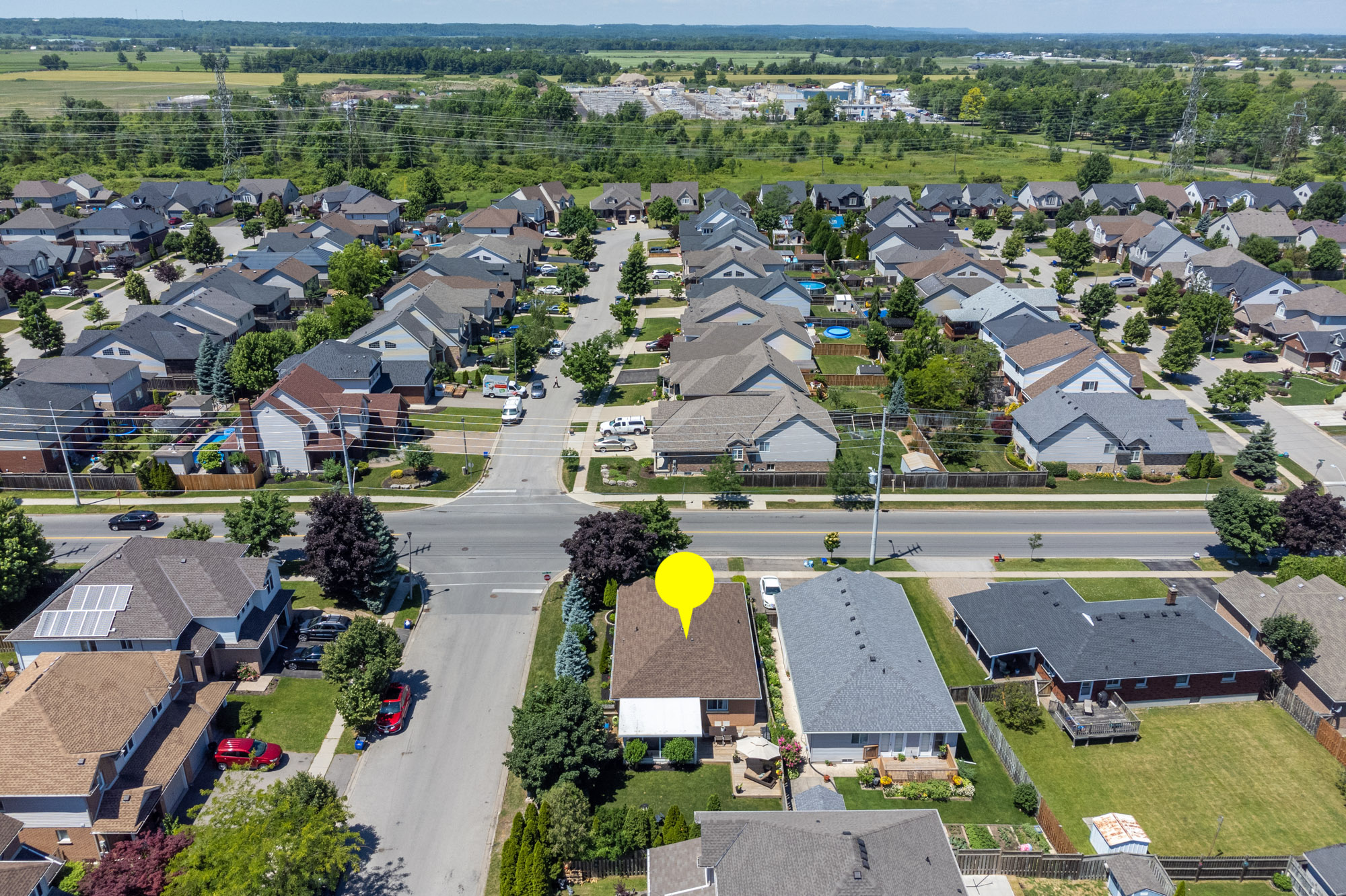 186 Vansickle Road, St. Catharines, ON Kim & Ginny Real Estate