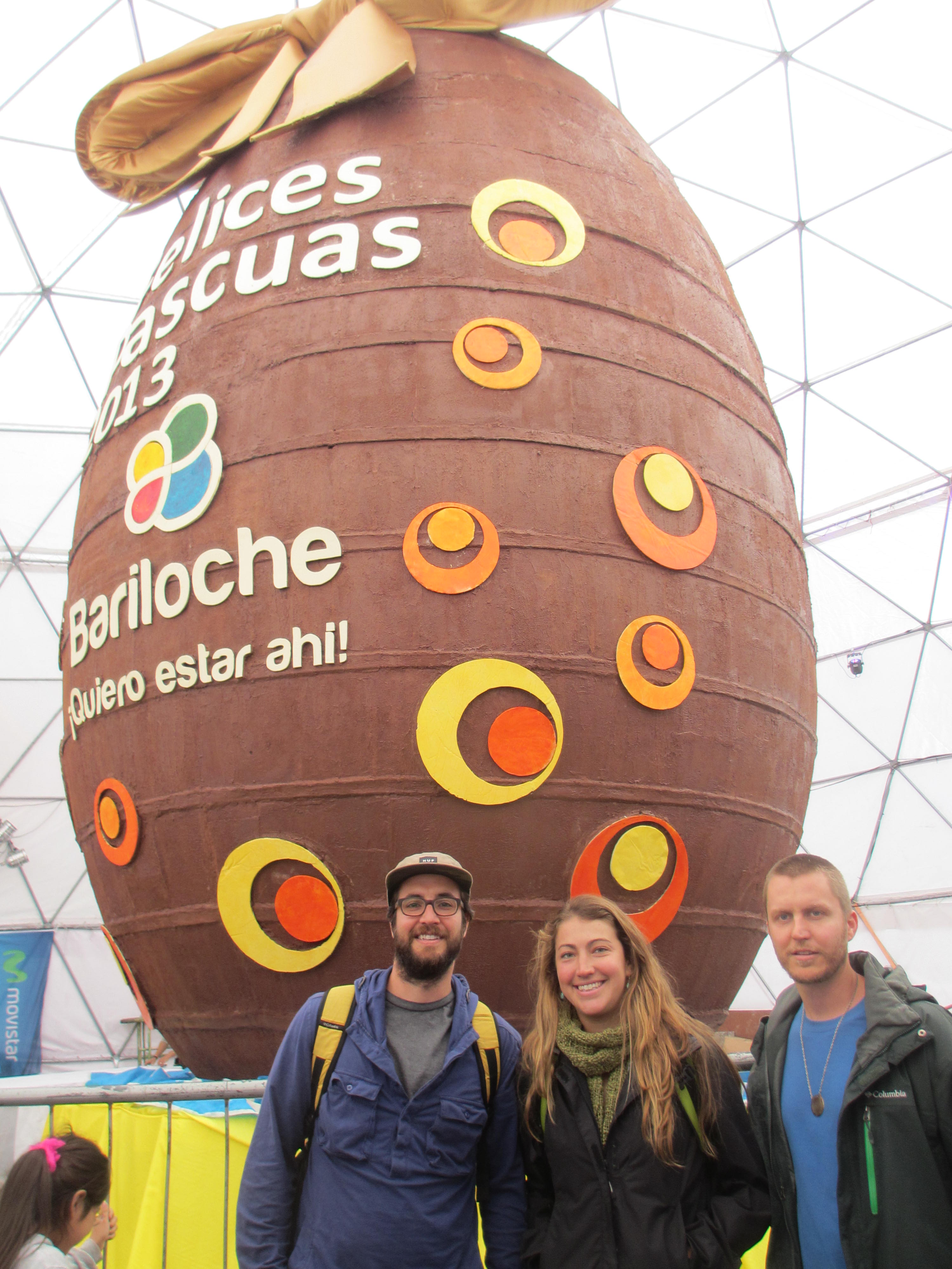 The world’s largest chocolate egg in Bariloche and 7 days on the scenic