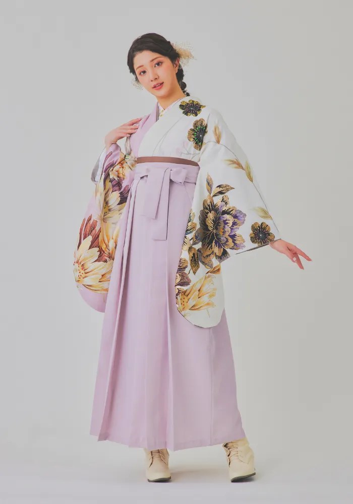 身長が高い方が似合う卒業式のレンタル袴