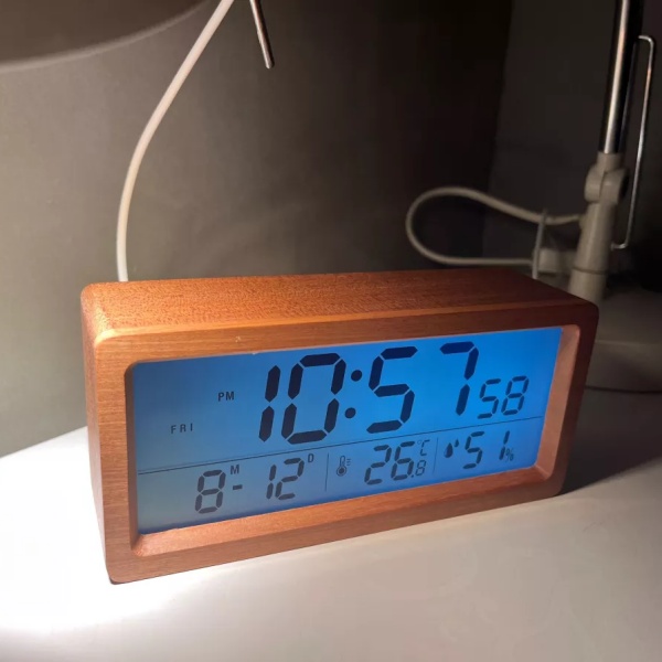 10 Best Digital Clocks in Singapore Keep Track of Your Time 2022