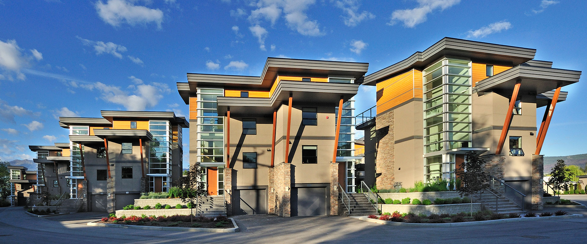 Waterfront Townhomes Kind Development Group