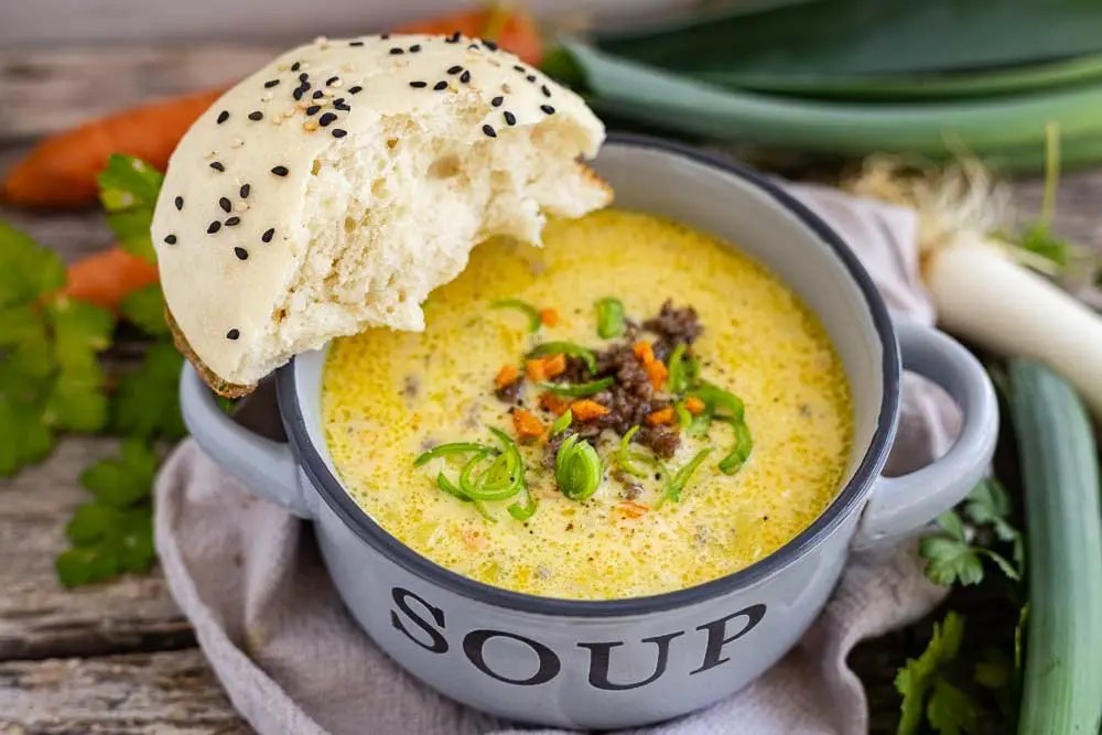 HackLauchKäseSuppe.web9 Gesund ernähren und Zeit sparen mit dem