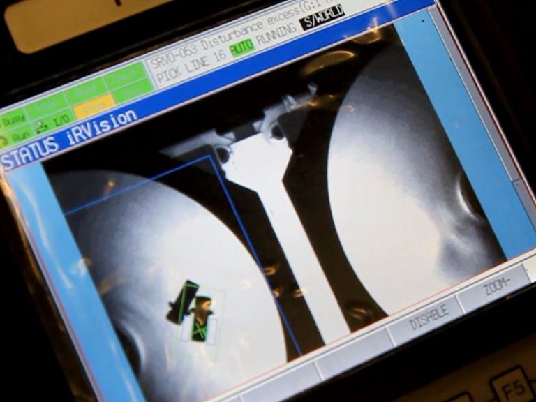 Part Feeding 2D / 3D Vision Guided Robotics Kinemetrix
