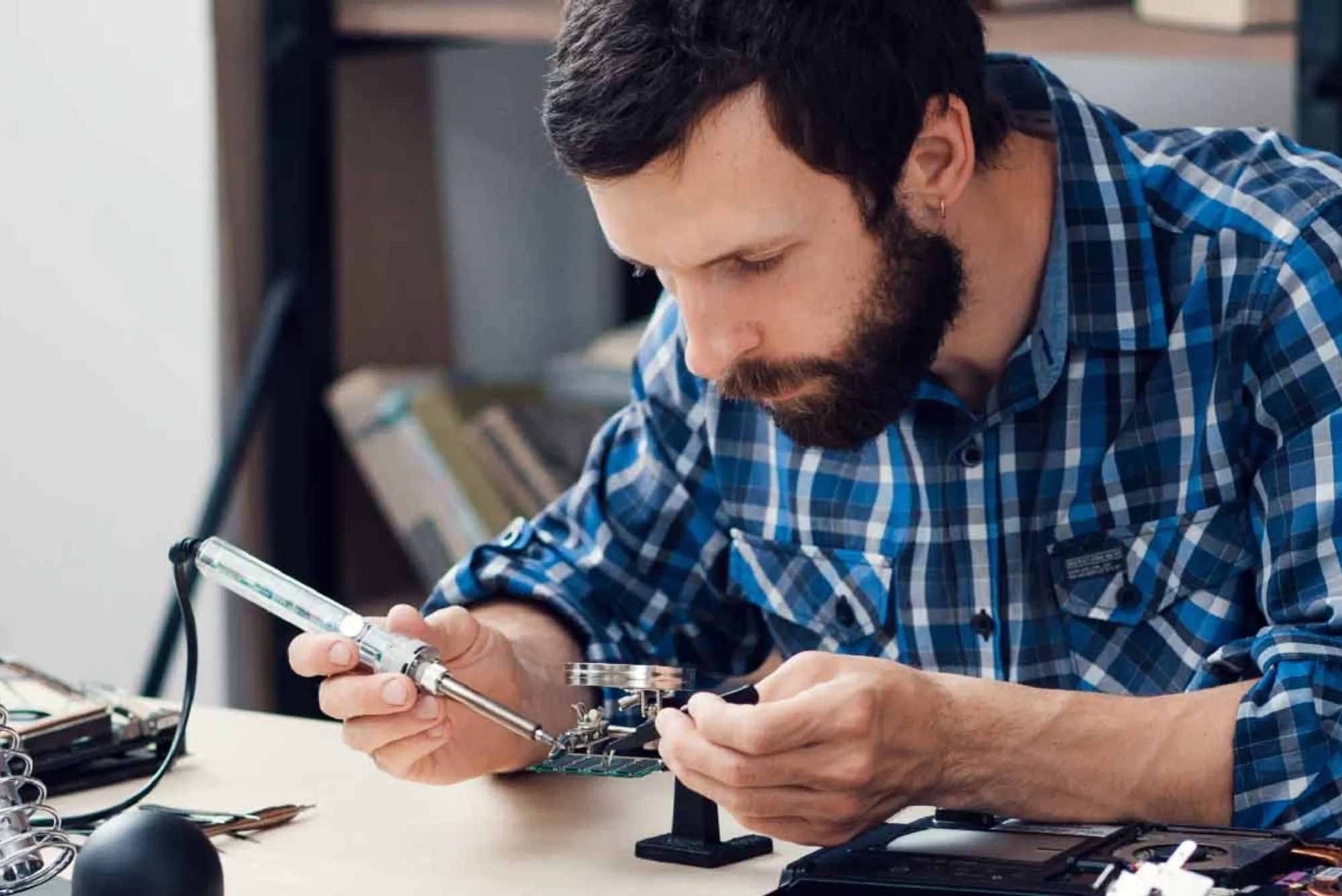 Expert Find a Trusted Electronics Repair Shop Near Me