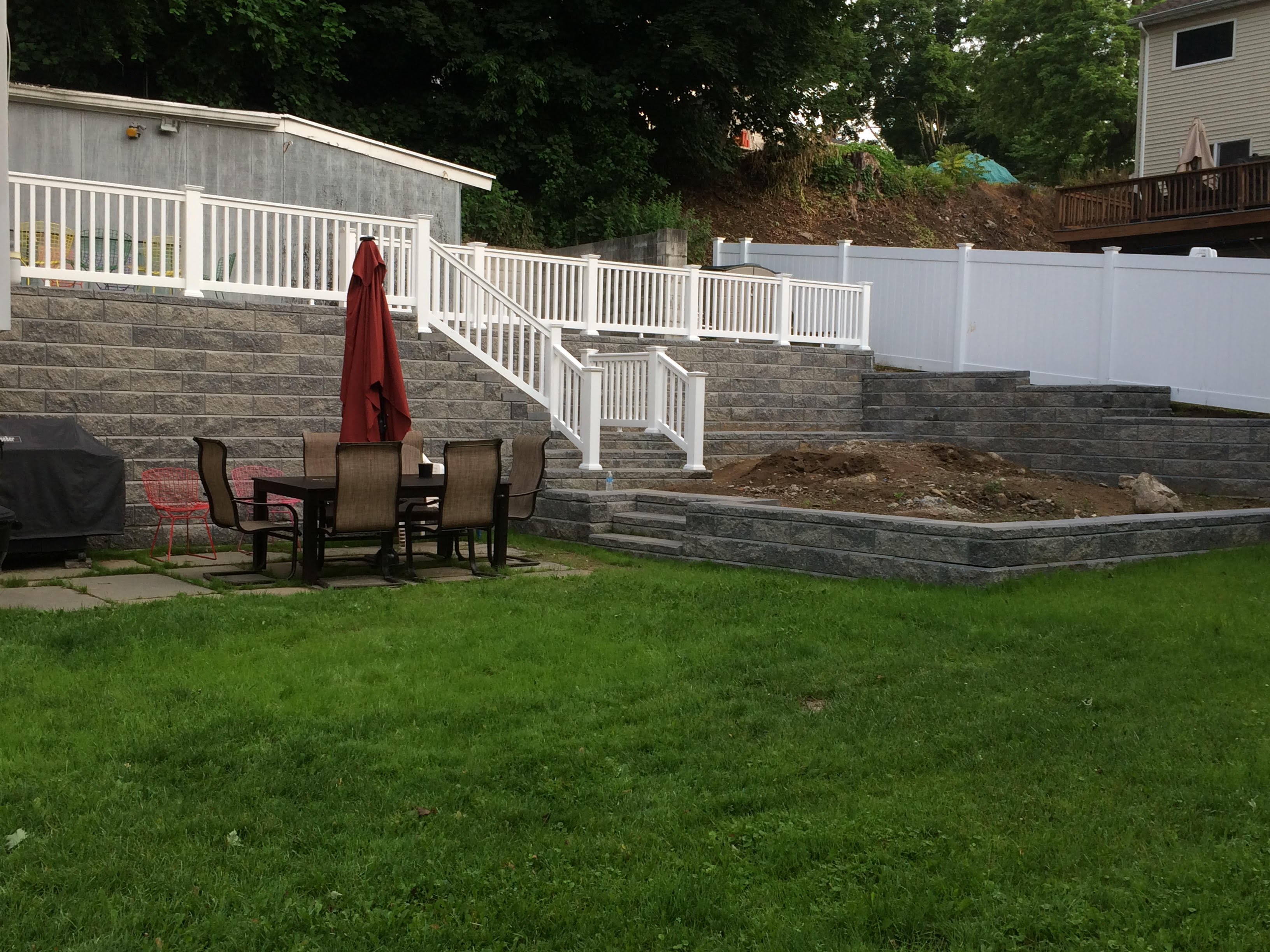 Vinyl TRailing fence in Armonk, NY Westchester Fence Company 914
