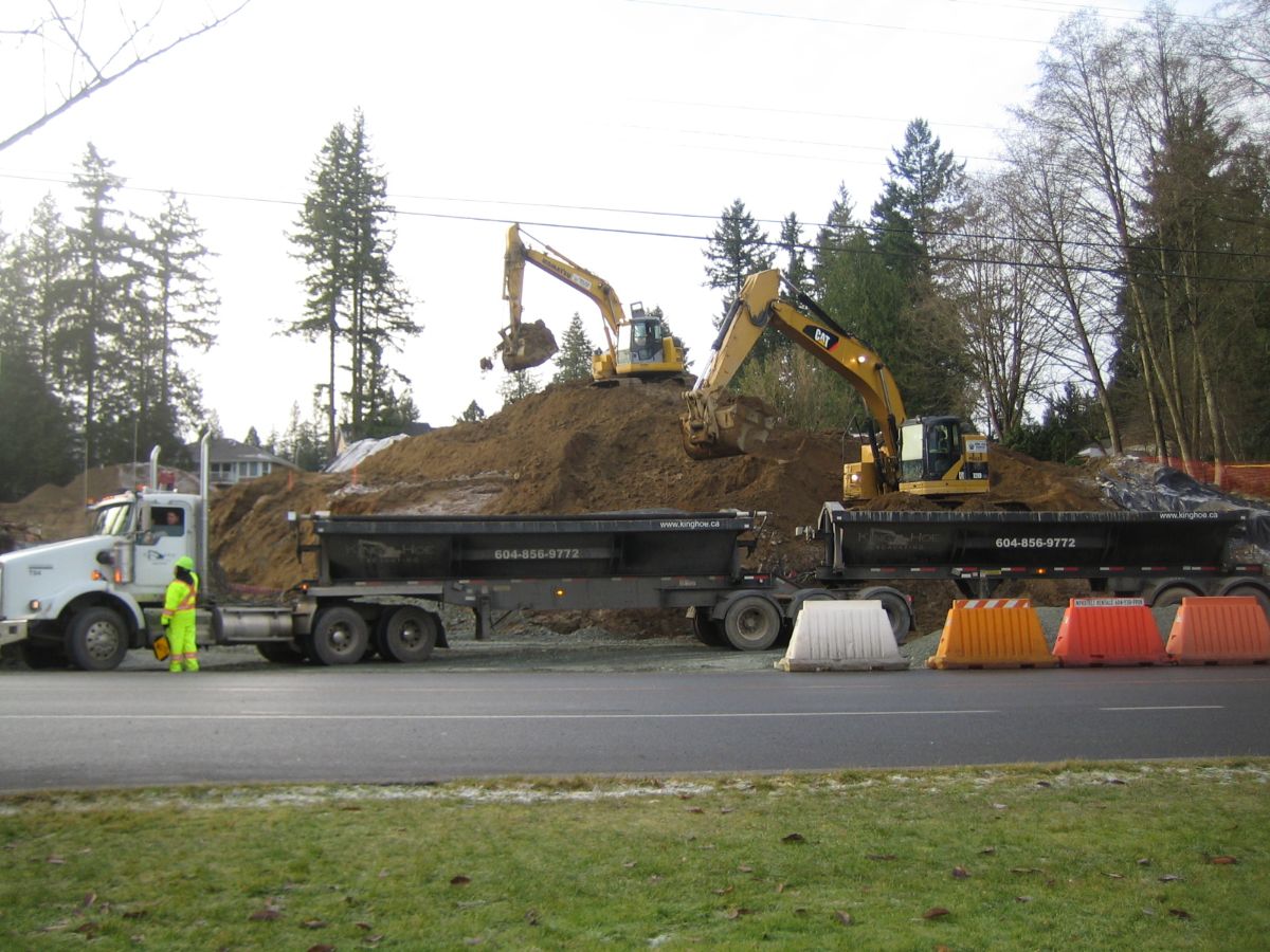 Excavation and Shoring King Hoe