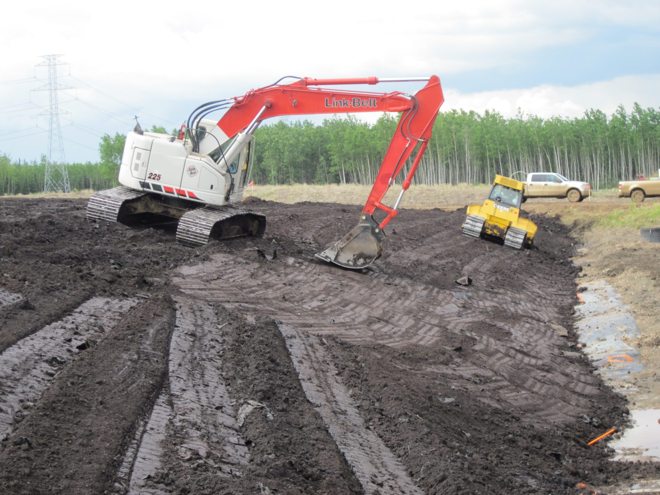 Landfill Construction King Hoe