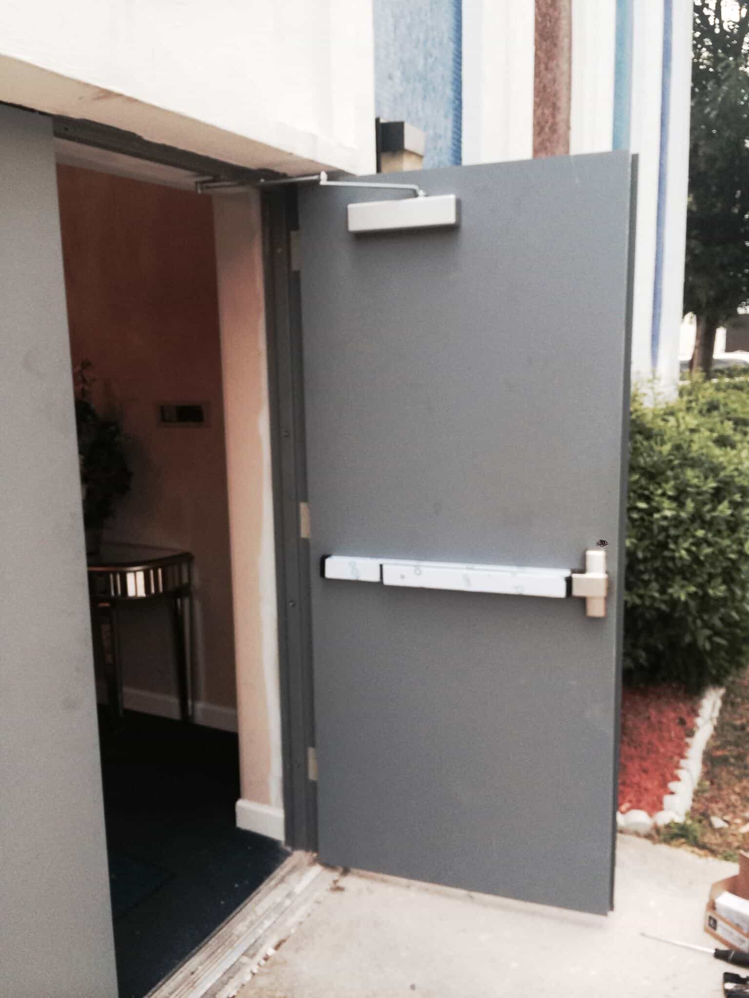 Master of Door Closers Repair and Services in Washington DC and (MD