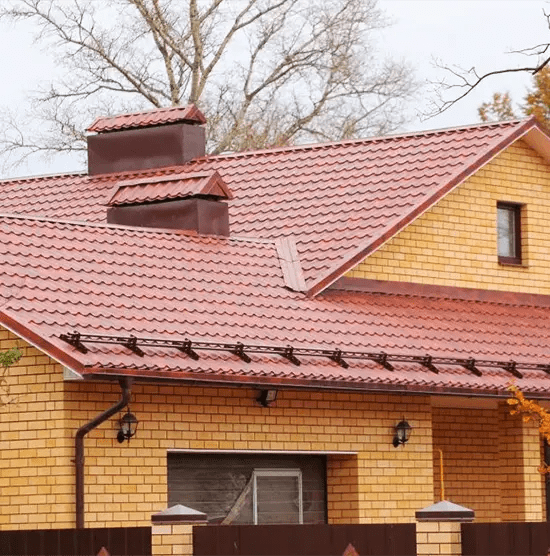 Metal Roofing vs. Traditional Roofing Materials in Canada Blog