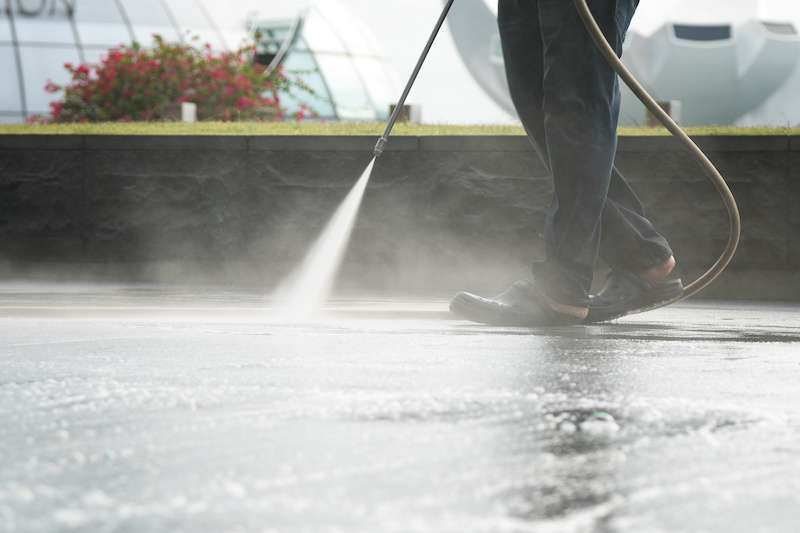 Complete Guide to Professional Pressure Washing Services Kings of